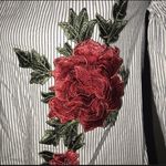 potter's pot  off shoulder blouse with floral design Photo 6