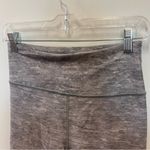 Peloton grey sparkle and striped leggings leggings 7/8 length size medium Photo 3