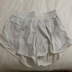 Lululemon Hotty Hots 4” Photo 0