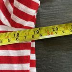 Liz Claiborne white red striped short sleeve medium crew neck rouged sides Photo 5