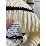 Accent Prone Private Label with Black Horizontal Stripe Size Large Black Photo 4