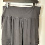 Athleta Black Salutation Cargo Joggers Size Large NWT Photo 3