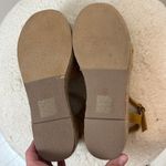 Beast Fashion gold Yellow Tan Platform Shoes size 7.5. NWOT! Photo 7