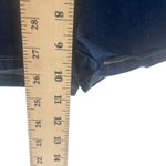 Levi's  Women's Size 7 Waist 28 High Rise Short‎ Dark Wash Photo 6