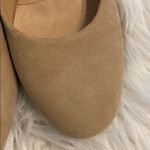 Vionic  Elegant Tan Women's Block Heel Shoes size 7 excellent condition Photo 4