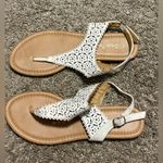 Dream Paris (Dream Pairs) Medinie Rhinestone Flat Sandals: Size 7(Wom) or Size 5.5(Men) Photo 3