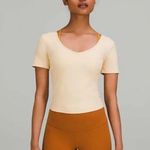 Lululemon  align t-shirt  Photo 0