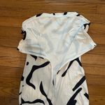 SheIn body on midi black and white dress Photo 2