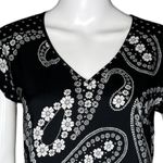 EXPRESS ‎ Shirt Women XS Black White Paisley Neutral Office Casual Versatile Photo 4