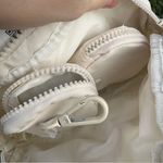 Steve Madden NWOT Ivory/Cream Belt Bag Set, Coin, Earbud (AirPods) Pouches Photo 2