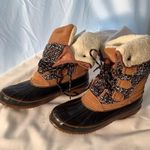Khombu JENNA Brown Suede Rubber Duck Boots. Worn one week while in cold NYC Photo 1