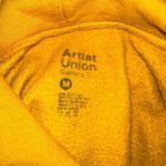 Yellow daydreamer hoddie Size M Photo 2