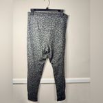 Old Navy  | Maternity 4 Way Stretch Gray Printed Leggings | Size Medium Photo 1