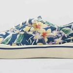 Mad love Women’s Kendra Floral Canvas Lace Slip On Sneakers Shoes Size 6 Photo 2