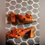 Lulu's Orange Floral Women's Shoes Size 6.5 Photo 4