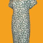 Bloomchic  brand adorable pale green with daisy design dress!! Nwt Photo 2