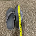 Vionic Arabella Womens Size 7 Sandals Purple Leather Thong Platform Wedge Photo 6