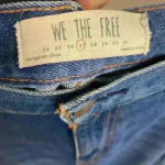 We The Free  jeans raw hem flare legs back pockets. Sz‎ 27 Photo 4