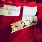 Kathy Ireland sleepwear robe color red size small Photo 3