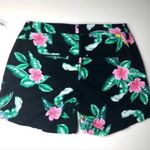 Old Navy Tropical Print Khaki Shorts Size 0 Photo 7
