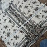 Max Studio Black And White Floral Button Up Shirt Size XL Photo 11