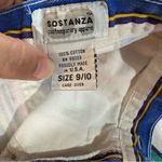 SoStanza Contemporary Apparel Vintage Shorts Women Size 9/10 White Multi Stripe Photo 3