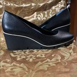 Elegant Black Women's Wedge Shoes Size 11 Photo 6