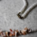 Source Unknown Vintage Vacation Ready Puka/Snail Stacked Shells Unique 16" Choker Necklace Photo 2