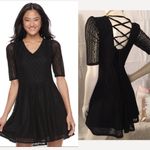 Boutique ! Gorgeous Lace up back Baby Doll Dress Photo 1