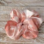 Aerie ☺️ Scrunchy Coral Tie-dye ☺️ NWOT Photo 1