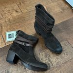 Frye Jane Strappy short boots distressed suede Photo 1