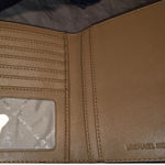 Michael Kors Passport  Holder Photo 5