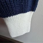 st. john's bay St. John’s Bay Sweater Size Large Photo 3