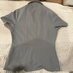 FIGS  TECHNICAL COLLECTION SCRUB SHIRT WOMENS MEDIUM GRAY 2 POCKETS Photo 8