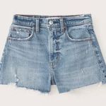 Abercrombie & Fitch Abercrombie Curve Love 90s High Rise Cutoff Shorts Light Medium Ripped Photo 0