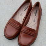 Clarks Collection Women's Ashland Lily Women's Brown Leather Loafer Sz 8 Photo 0