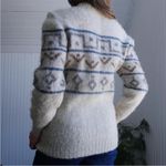 Beautiful Cream Vintage Leaves 1970s Fluffy Icelandic Sweater by Iceware S/M Blue Size M Photo 9