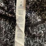 Lululemon Fit Physique Jacquard Black & White Mesh Cropped Leggings Size 2 Photo 10
