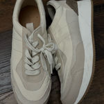 Universal Threads Universal Thread -  Women's Casual Sneakers Size 6.5 Photo 0