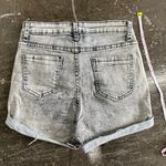 Distressed High Photo 3