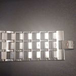 Guess women's jeweled wristwatch Photo 5