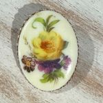 Vintage Estate Womens Glass Floral Brooch Pin Statement Piece Metal Back 1.7” White Photo 2