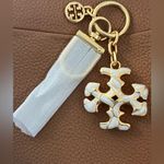 Tory Burch New  Kira Mosiac Mother of Pearl Keychain Photo 1