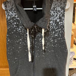 Gray Sleeveless Hoodie Vest Size L Photo 0