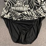 Maxine of Hollywood Black & White Fern Print One Piece Swimsuit Photo 4