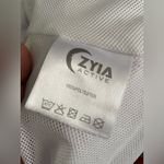 Zyia White Fitted Hoodie Sweatshirt Photo 10