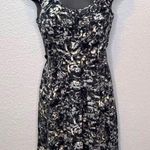 New York And Company  black white and gray abstract print belted dress size XL Photo 0