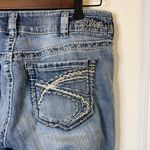 Silver Women’s Suki Capris Jeans Size 31 Blue Photo 4