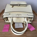 Kate Spade Purse & Wallet Photo 6