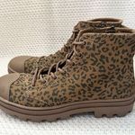 Skechers Women Tan Roadies Feline Fierce Lug Sole Combat Hiking Style Boots 6.5 Photo 4